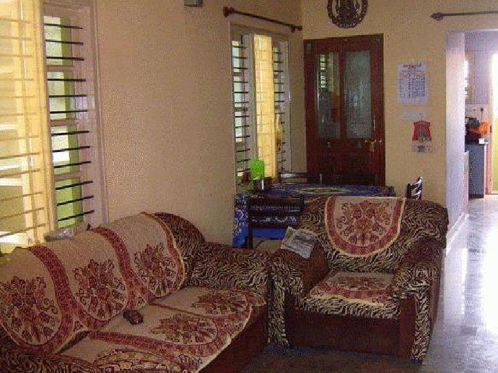 sks Shanthi Layout, Ramamurthy Nagar Without Brokerage Semifurnished