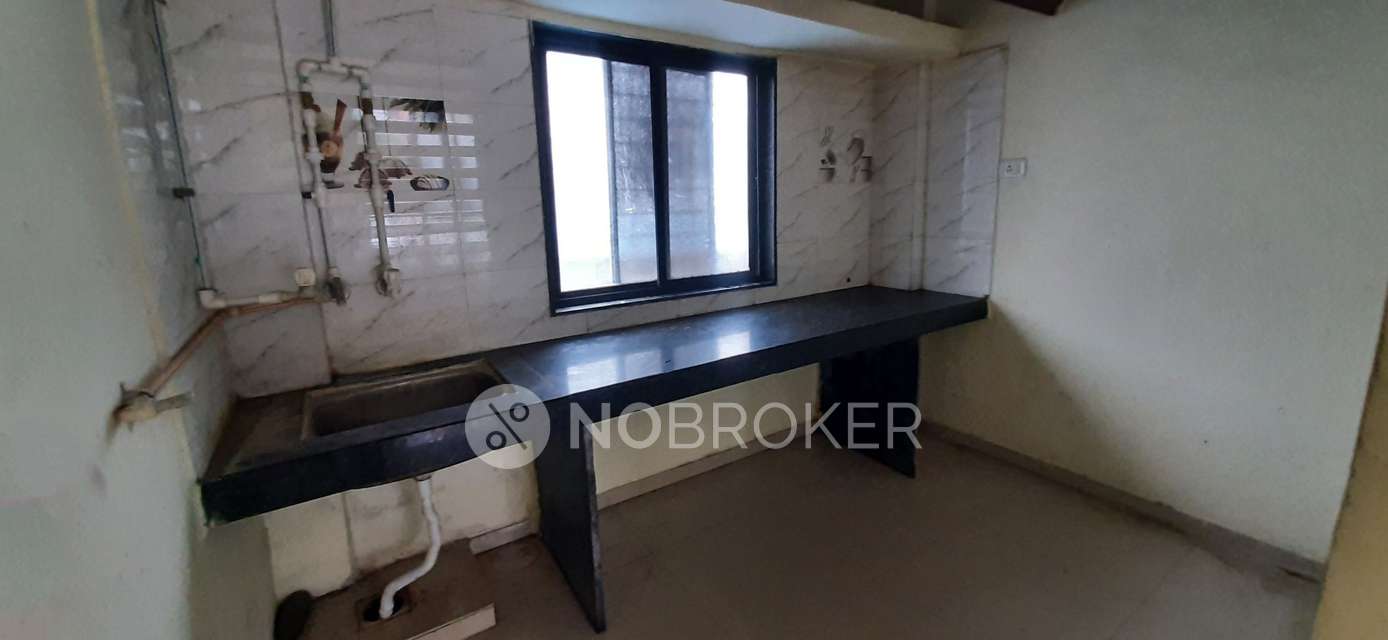 2 BHK Flat In Gurukrupa Society for Rent  In Mundhwa