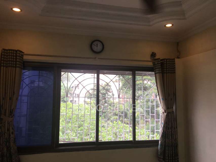 1 RK Flat In Veena Sadhan Chs for Rent  In Mulund West