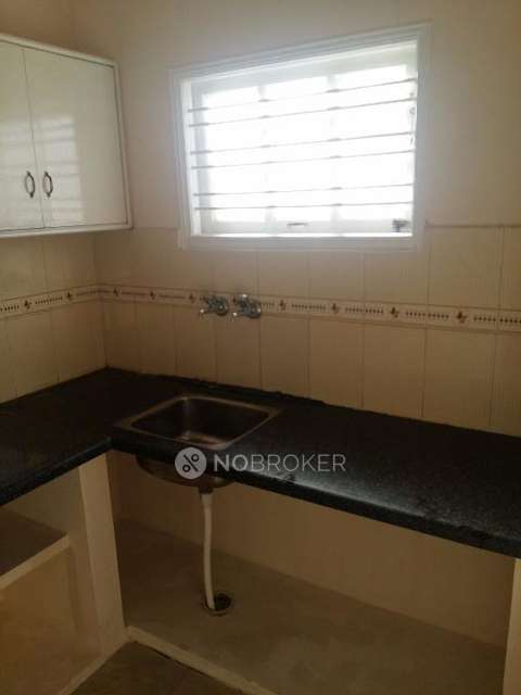 1 RK House for Rent  In Basaweshwara Nagar