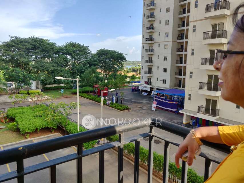 2 BHK Flat In Dlf Woodland Heights For Sale  In Jigani