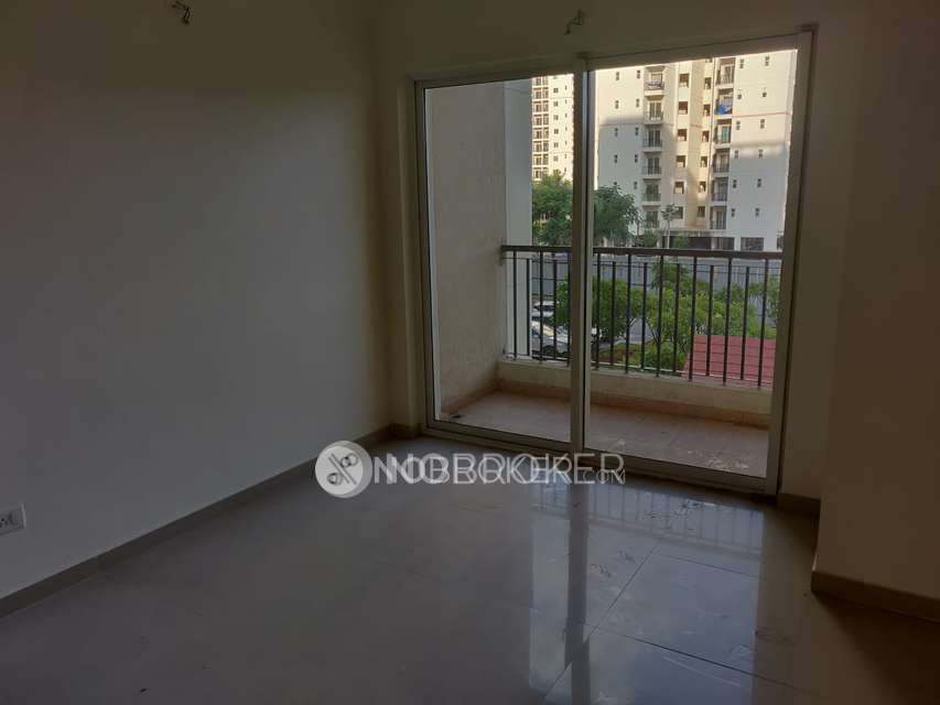 2 BHK Flat In Dlf Woodland Heights For Sale  In Jigani