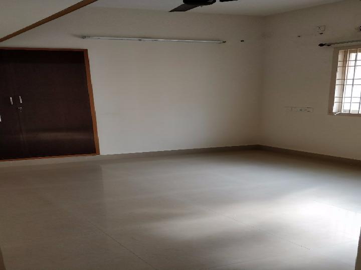 Saikrishna flats West Mambalam Rent WITHOUT BROKERAGE Semifurnished