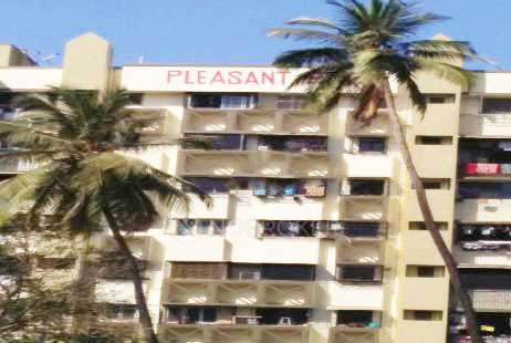 1 BHK Flat In Pleasant Park Building For Sale  In Dahisar West