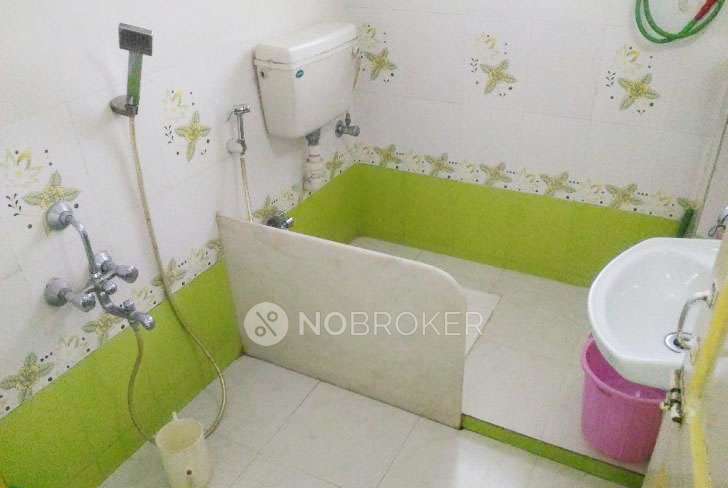 2 BHK Flat In Hermes Apartments For Sale  In Kasba Peth