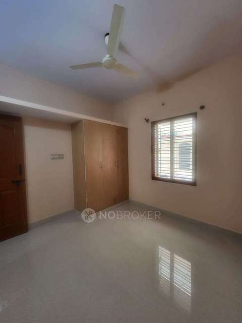 2 BHK Flat In Standalone Building  for Rent  In Bommanahalli