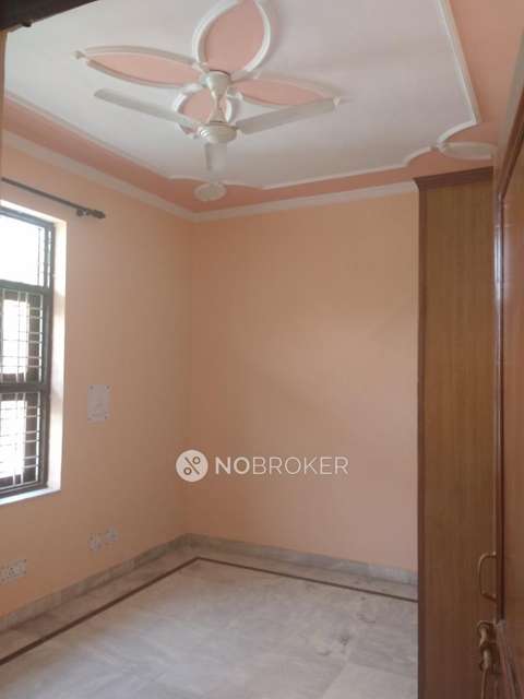 2 BHK Flat In Standalone Building  for Rent  In Sector 2