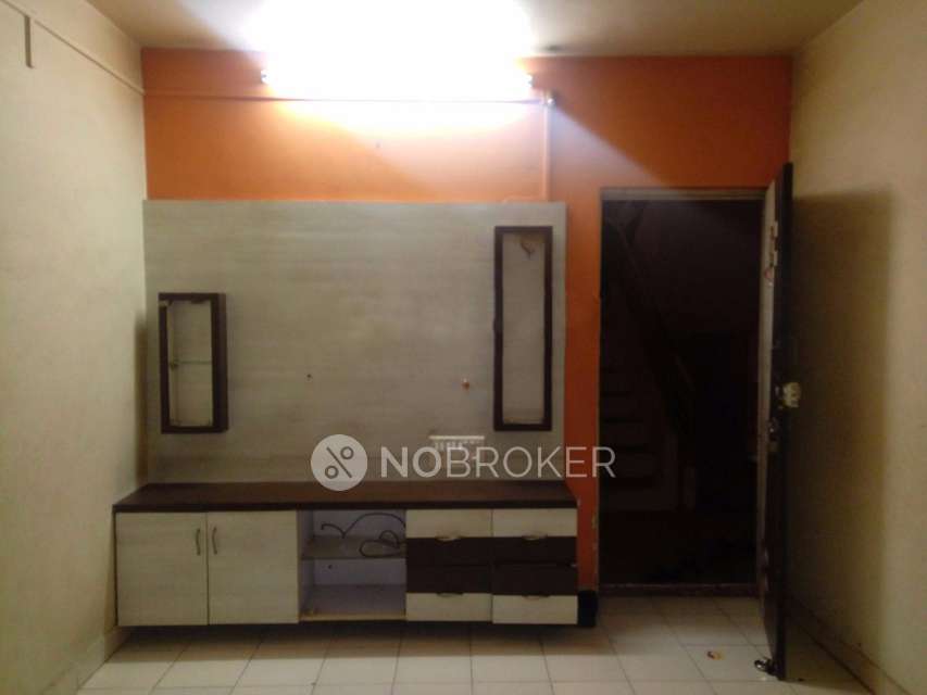 2 BHK Flat In Dr. Bapuji Salunkhe Chs for Rent  In Vadgaon Budruk