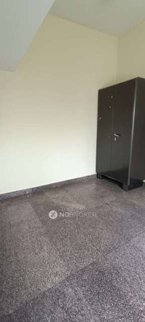 1 BHK Flat In Mandal Mansion for Rent  In Rt Nagar