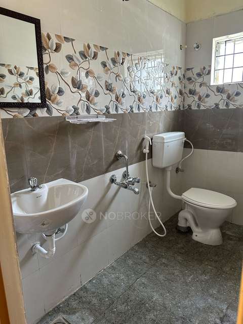 PG for Boys in Adambakkam