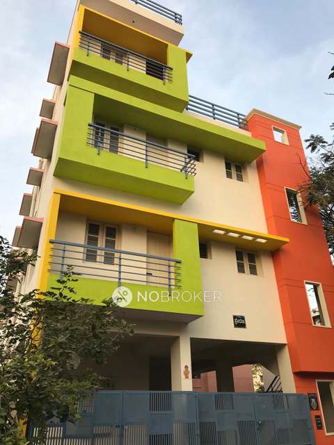 4+ BHK Flat For Sale  In Ragavendra Nagar