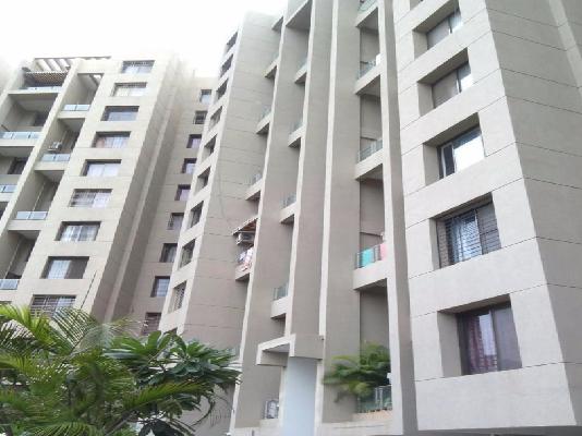 2 BHK Flat In Gulmohar Queenstown Apartments For Sale  In Kharadi