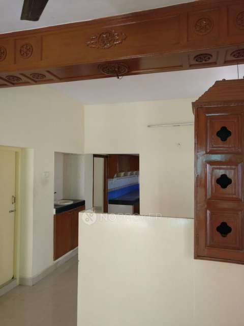 4+ BHK Flat For Sale  In Porur