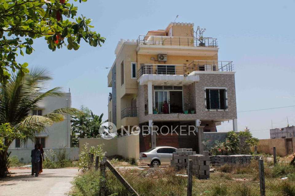 4+ BHK House For Sale  In Injambakkam