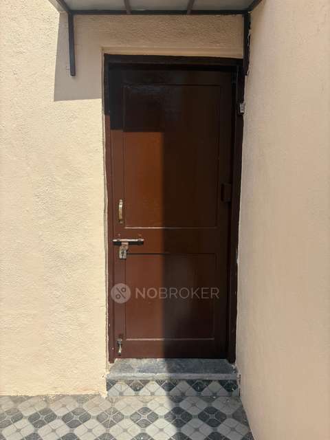 1 RK House for Rent  In Mhatre Bridge