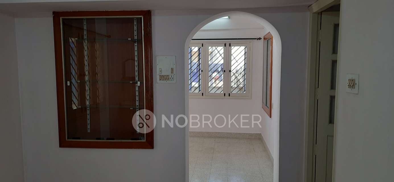 Independent House Koramangala Rent WITHOUT BROKERAGE Semifurnished 1