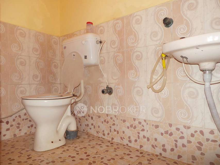 3 BHK House For Sale  In Kandivali West