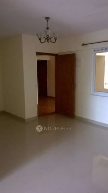 2 BHK Flat In Commanders Pinnacle for Rent  In Yelahanka