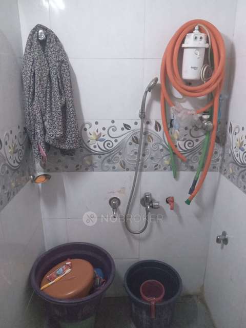 1 RK Flat In Omkar Shree Ganesh Co-operative Housing Society For Sale  In  Naigaon East