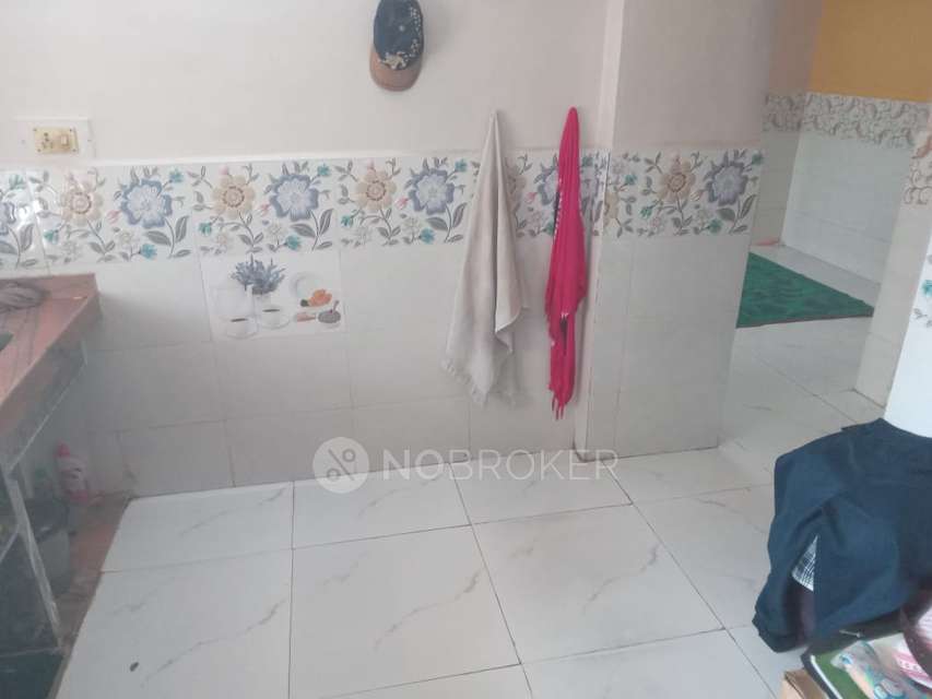 1 RK Flat In Omkar Shree Ganesh Co-operative Housing Society For Sale  In  Naigaon East