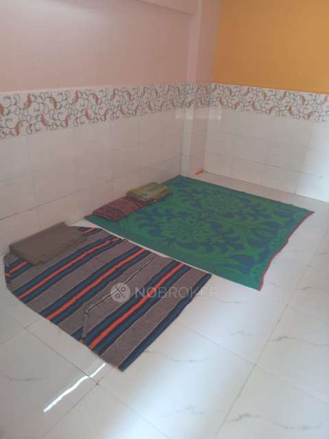 1 RK Flat In Omkar Shree Ganesh Co-operative Housing Society For Sale  In  Naigaon East