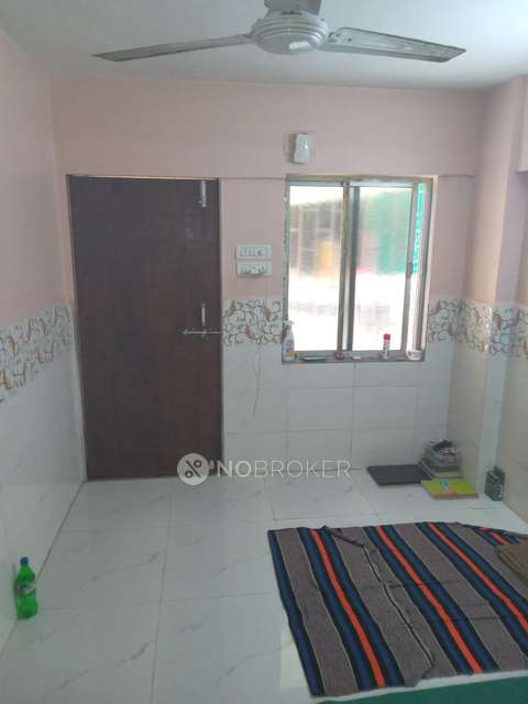 1 RK Flat In Omkar Shree Ganesh Co-operative Housing Society For Sale  In  Naigaon East