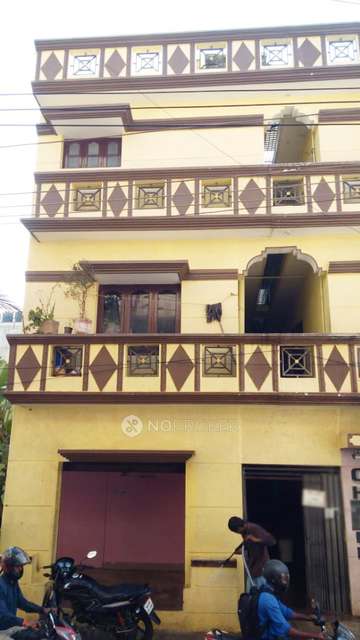4+ BHK Flat In Sri Ram Nilaya For Sale  In Hosakerehalli