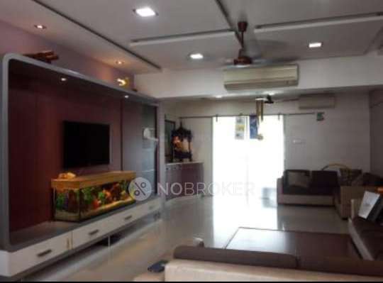 4 BHK Flat In Shree Siddhi Complex For Sale  In Goregaon East