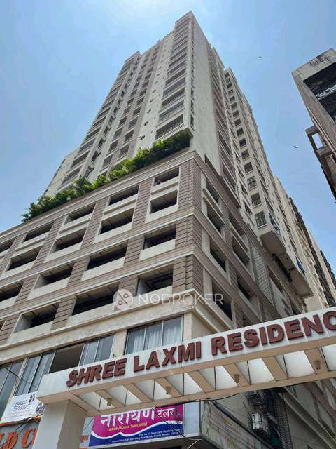 1 BHK Flat In Shree Laxmi Building Cooperative Housing Society for Rent  In Byculla West