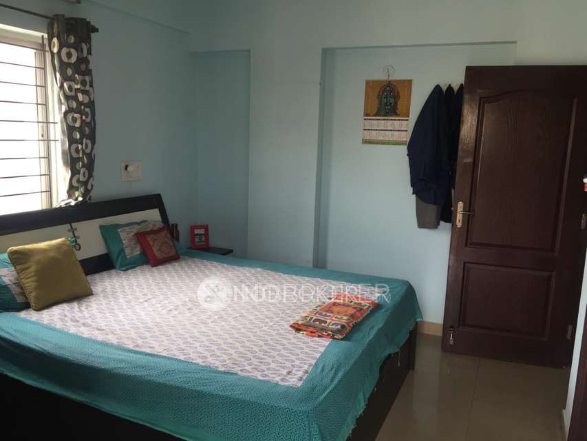 3 BHK Flat In Pavani Sreshta Apartment For Sale  In Munnekollal