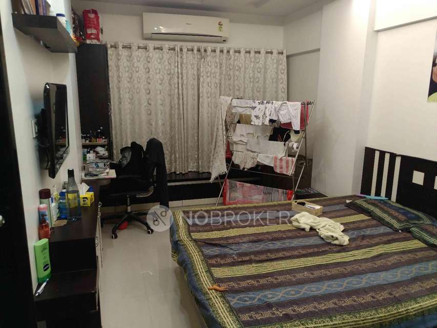 4 BHK Flat In Trishul Apartment For Sale  In Chembur