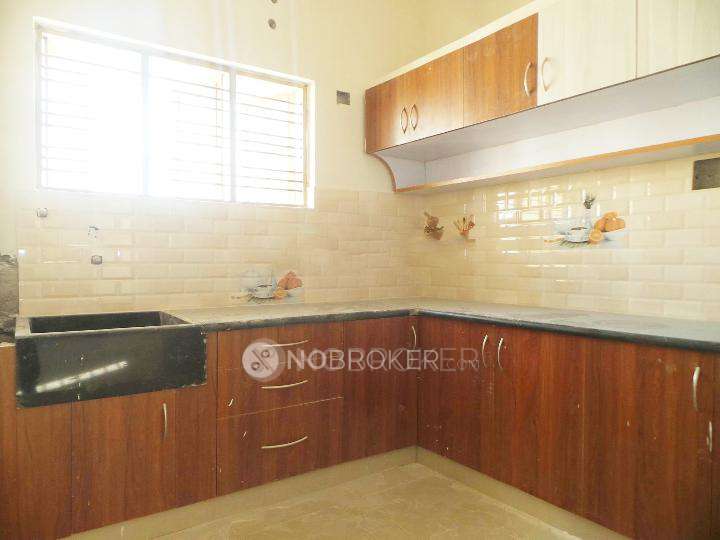 1 BHK Flat In Standalone Building  for Rent  In Babusabpalya