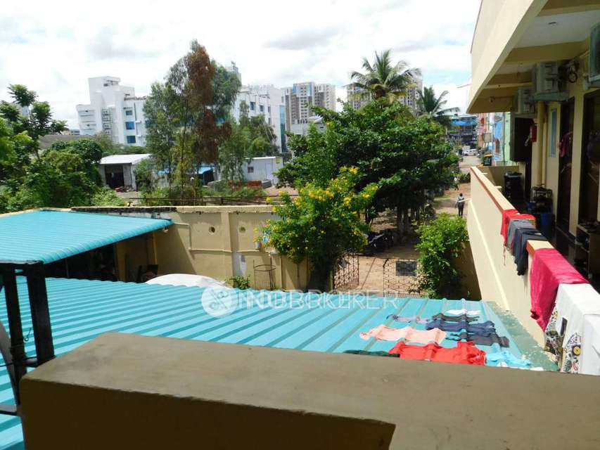 PG for Boys in Karappakam