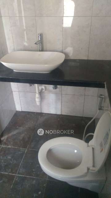 2 BHK Flat In Pride World City Long Island for Rent  In Charholi Budruk