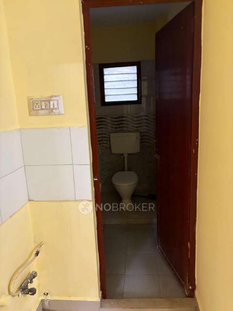 2 BHK Flat In Sri Krishna Sri Vari Foundation For Sale  In Madipakkam