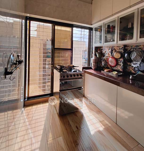 2 BHK Flat In Varsha Balaji Darshan For Sale  In Ulwe