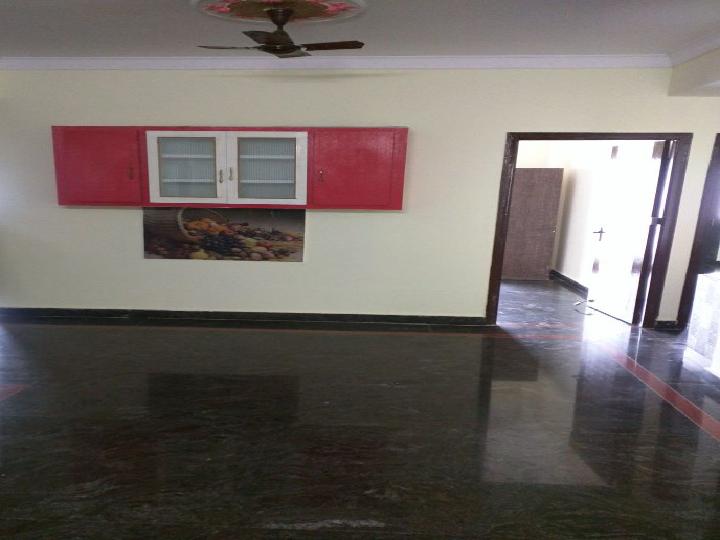 B.M Reveira Brookefield Rent WITHOUT BROKERAGE Semifurnished 3 BHK Rental Flat in B.M Reveira