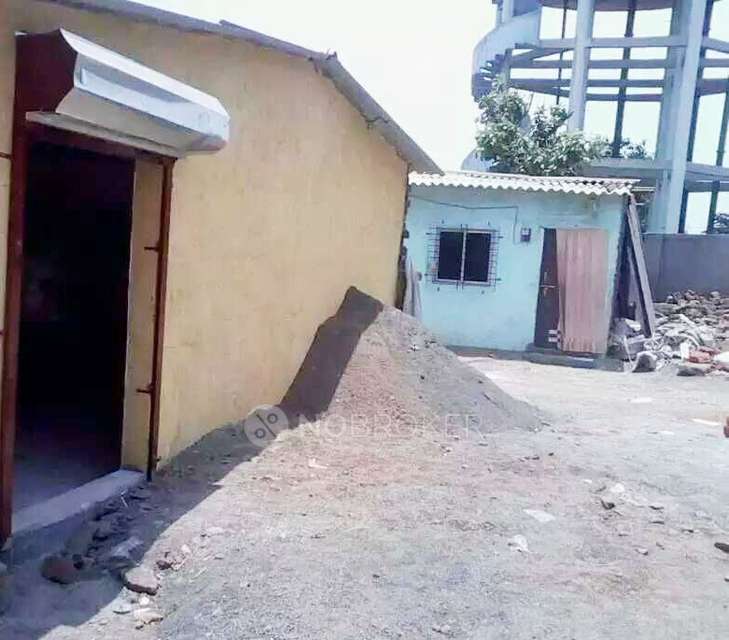 1 RK Flat In Laxmi Vihar For Sale  In Kalyan