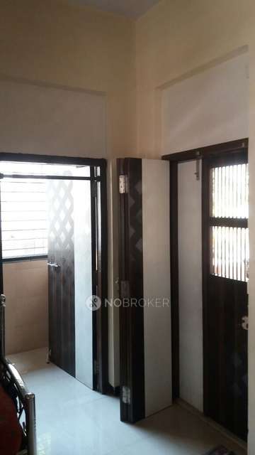 1 RK Flat In Radha Niwas For Sale  In Ghatkopar East