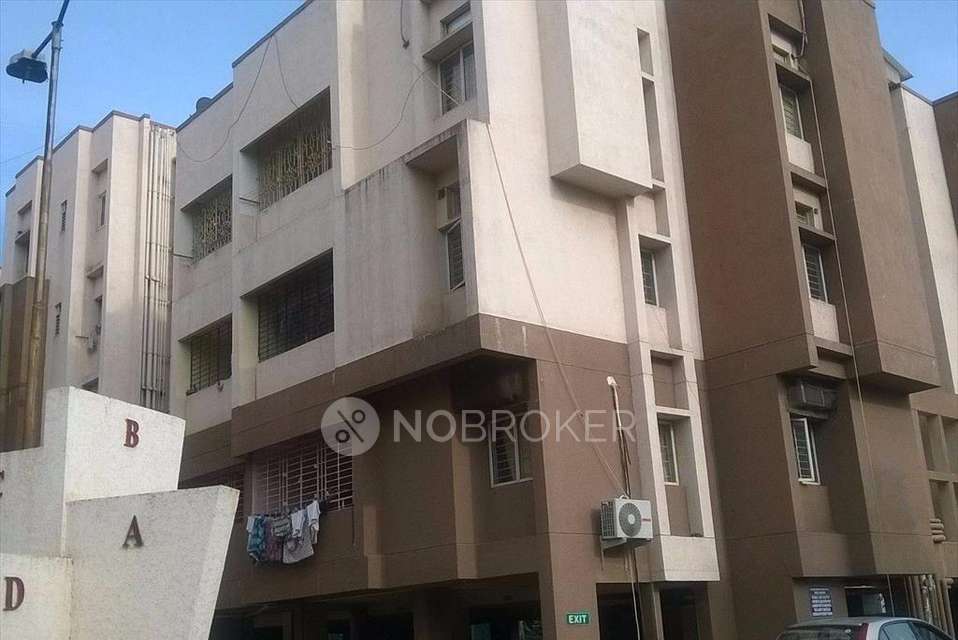 2 BHK Flat In Westwoods for Rent  In Porur