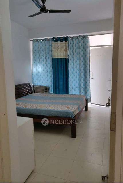 1 BHK Flat In Global Heights for Rent  In Sector 33