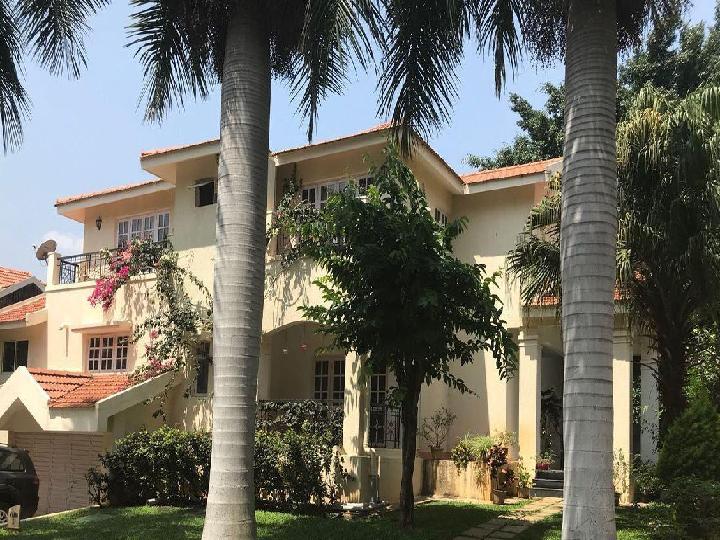 View Villa Palm Meadows Bangalore Images