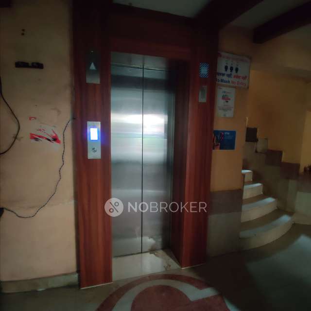 2 BHK Flat In Mahindra Great Eastern Links For Sale  In Goregaon West