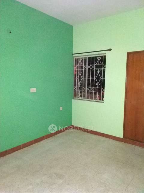 2 BHK Flat In Surya Apartment For Sale  In Mathikere