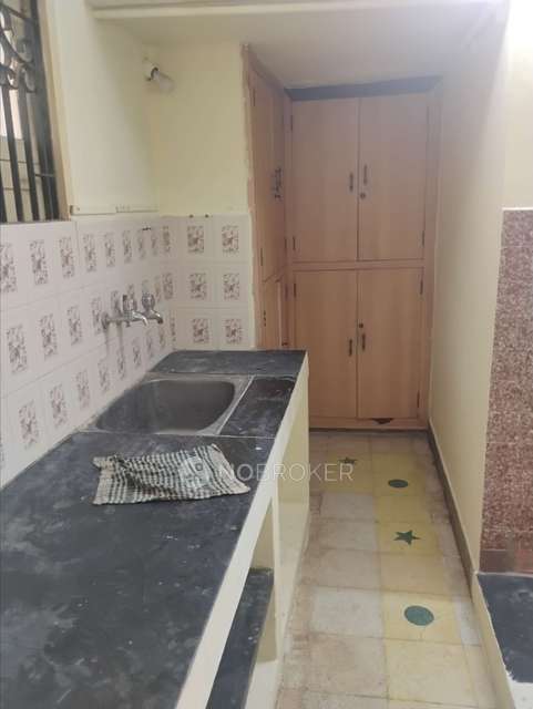 2 BHK Flat In Ravikumar Flats for Rent  In ******