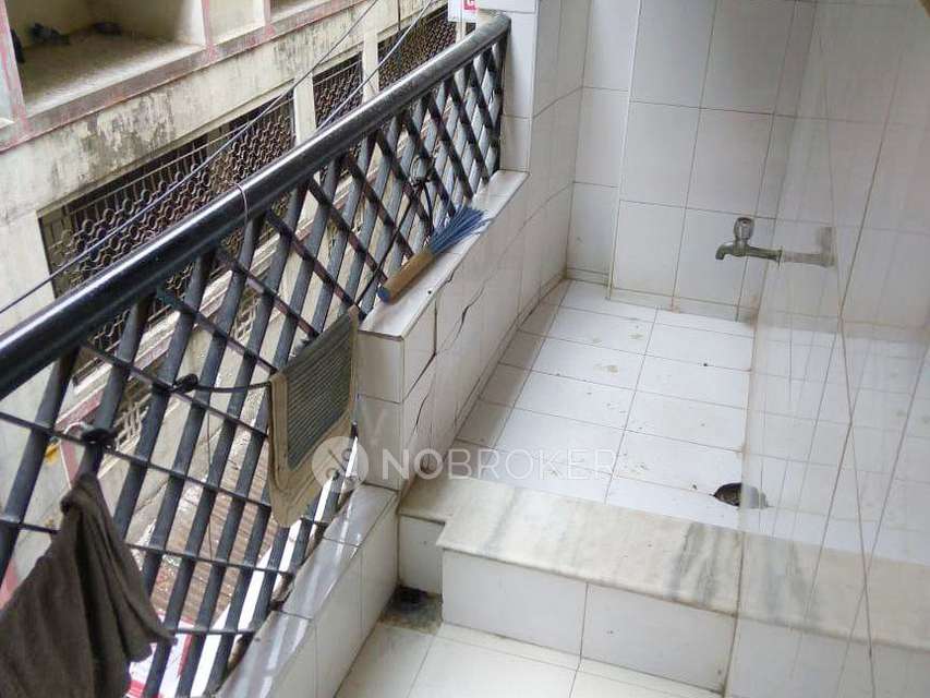 4 BHK Flat In Apartment For Sale  In Sowcarpet