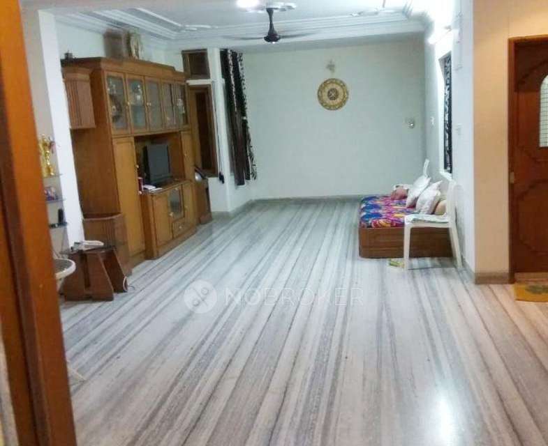 4 BHK Flat In Apartment For Sale  In Sowcarpet