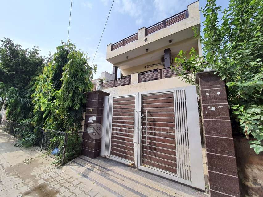 3 BHK House for Rent  In Sector 12