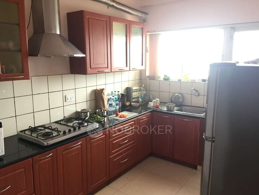 2 BHK Flat In Gr Group Pinacle For Sale  In  J. P. Nagar