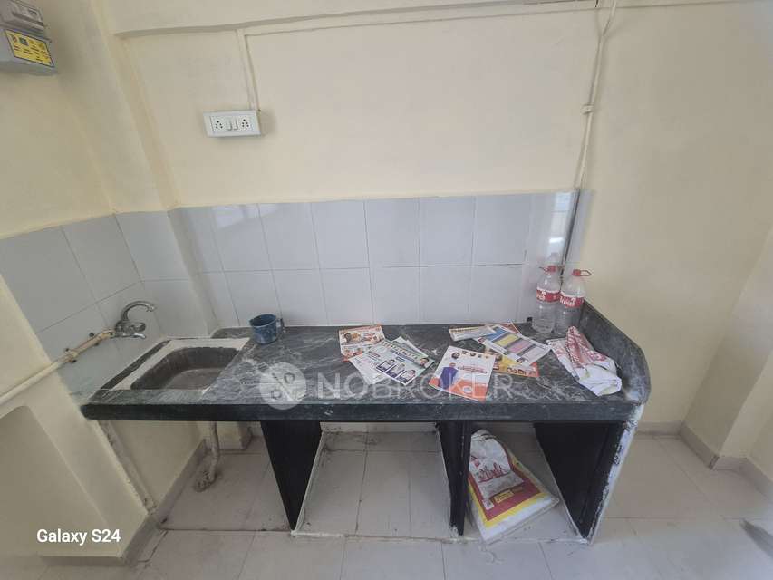 1 BHK Flat In N G Shelter No. 5 For Sale  In Mira Road East